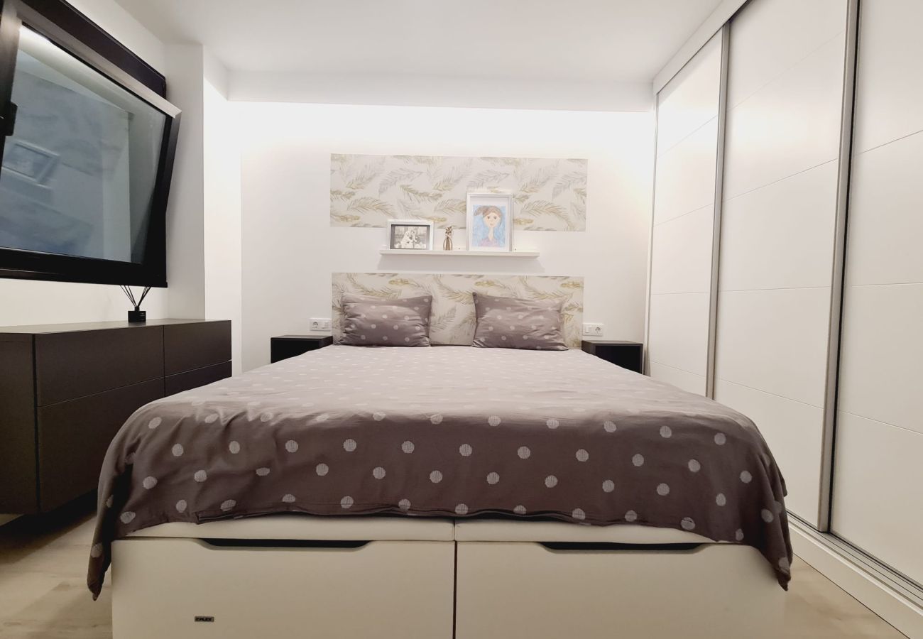 Apartamento en Las Palmas de Gran Canaria - Apto Moderno y acogedor con terraza y vistas