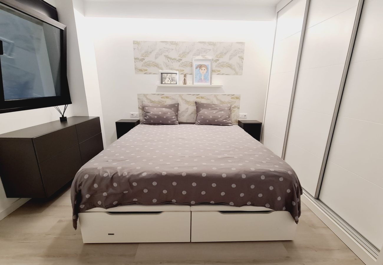 Apartamento en Las Palmas de Gran Canaria - Apto Moderno y acogedor con terraza y vistas