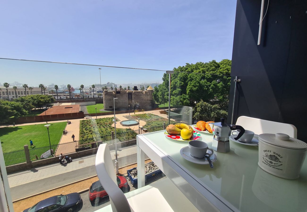 Apartamento en Las Palmas de Gran Canaria - Apto Moderno y acogedor con terraza y vistas