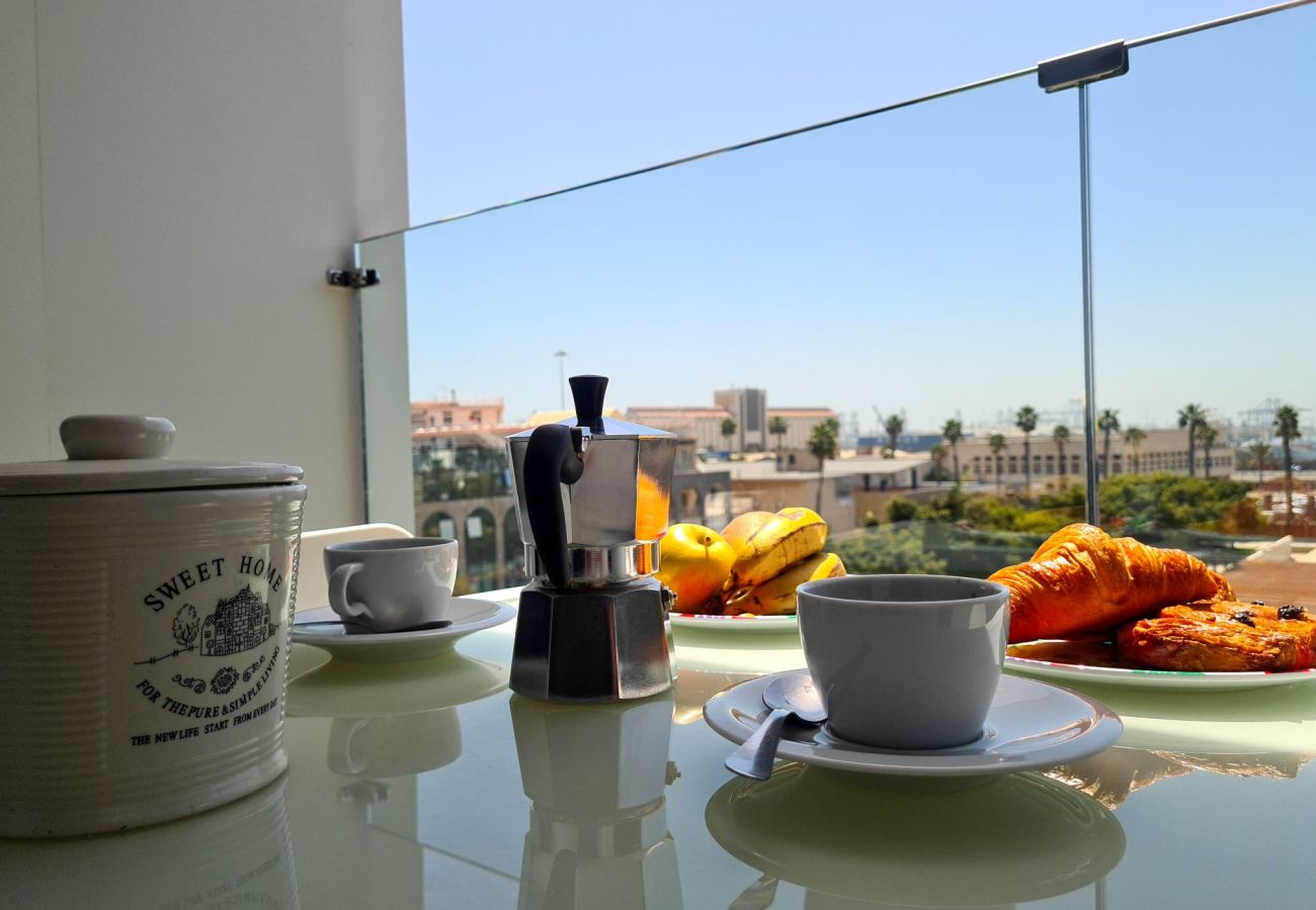 Apartamento en Las Palmas de Gran Canaria - Apto Moderno y acogedor con terraza y vistas