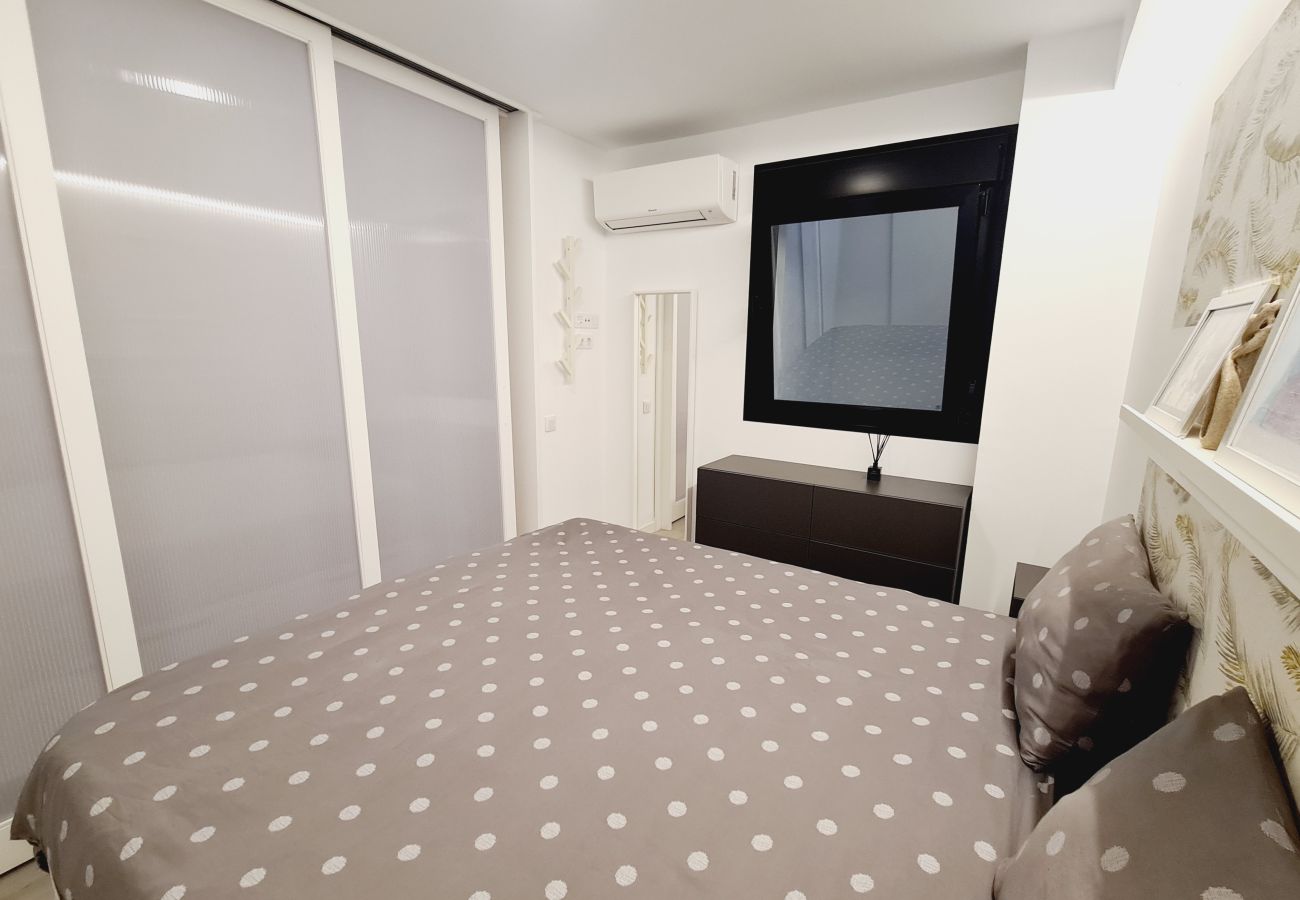 Apartamento en Las Palmas de Gran Canaria - Apto Moderno y acogedor con terraza y vistas