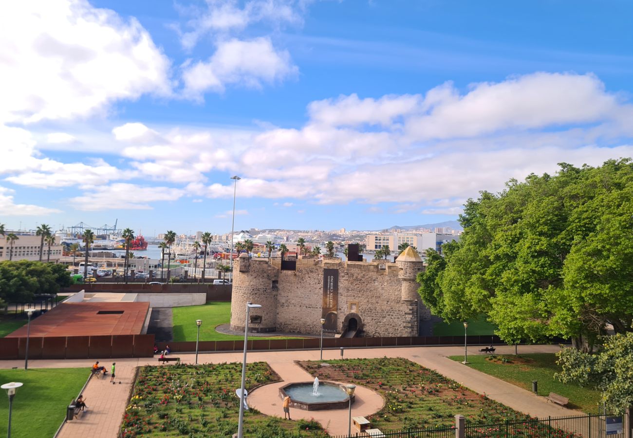 Apartamento en Las Palmas de Gran Canaria - Apto Moderno y acogedor con terraza y vistas