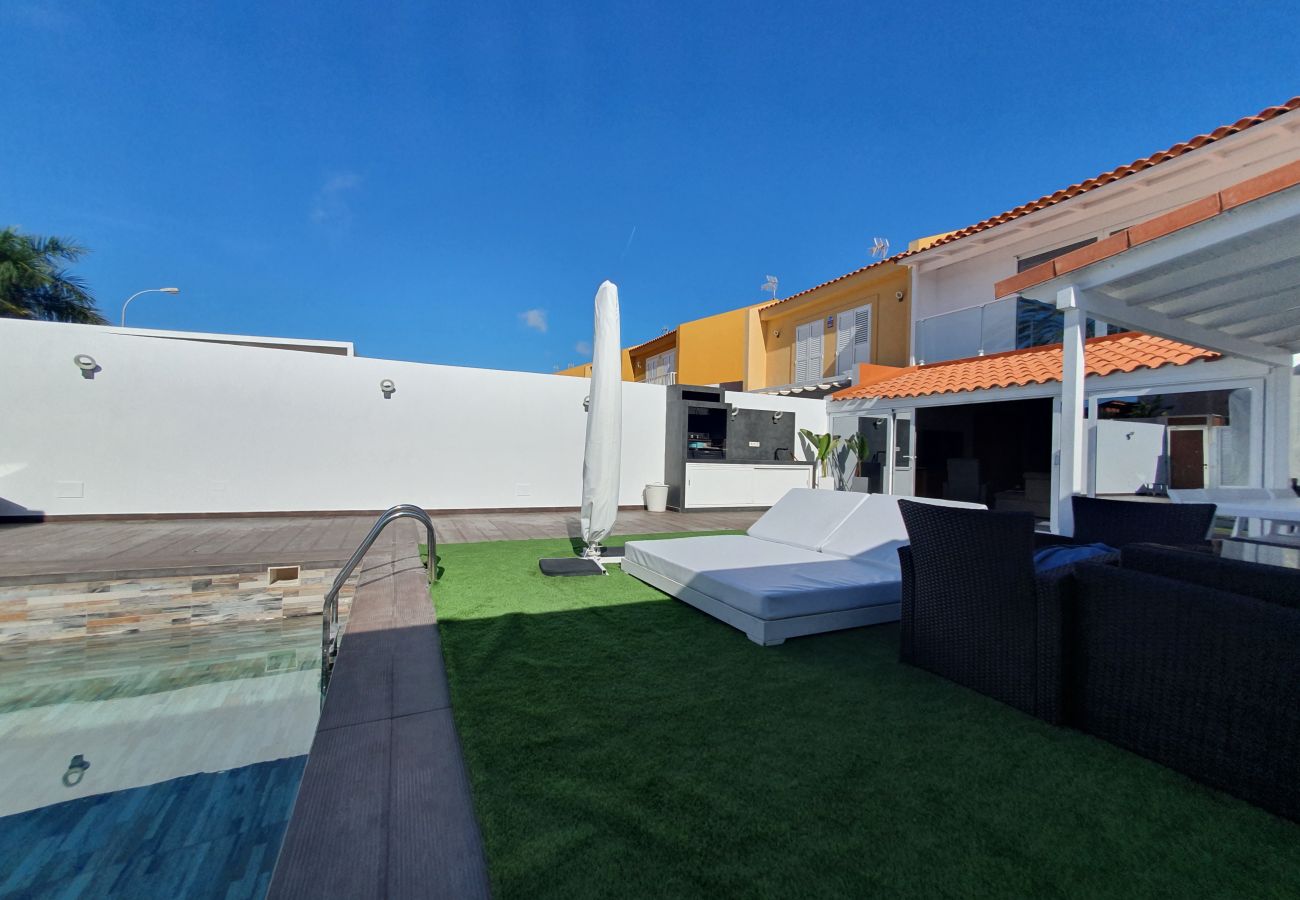 Villa en Maspalomas - VILLA DE LUJO  3HAB | POOL PRIV  | BBQ en Sonnenland