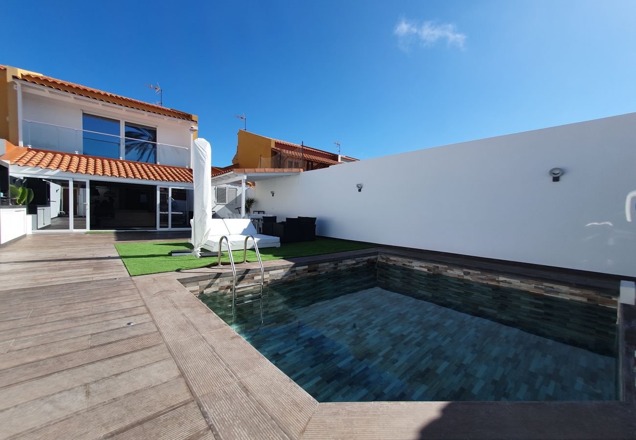 Villa en Maspalomas - VILLA DE LUJO  3HAB | POOL PRIV  | BBQ en Sonnenland