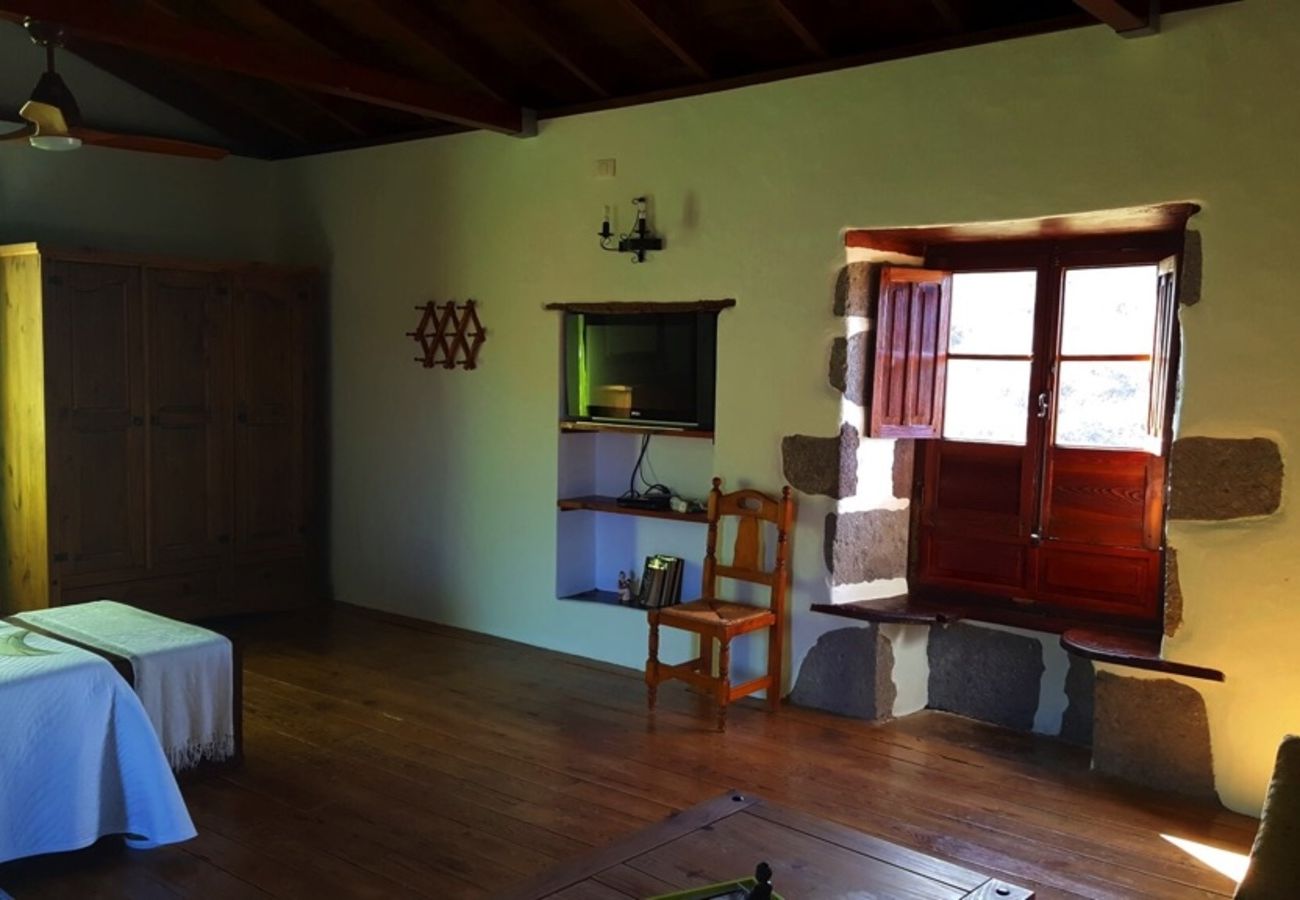 Casa rural en Santa María de Guía - Casona Rural en un entorno relajado y tranquilo