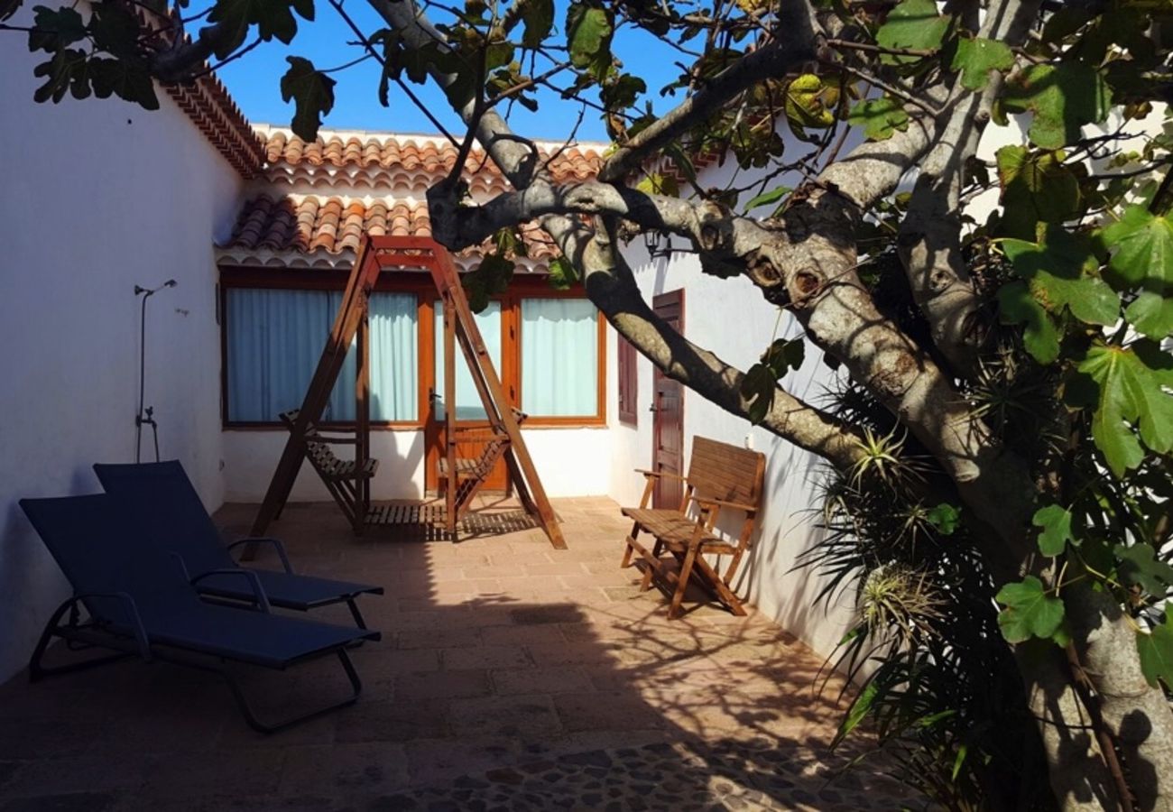 Casa rural en Santa María de Guía - Casona Rural en un entorno relajado y tranquilo