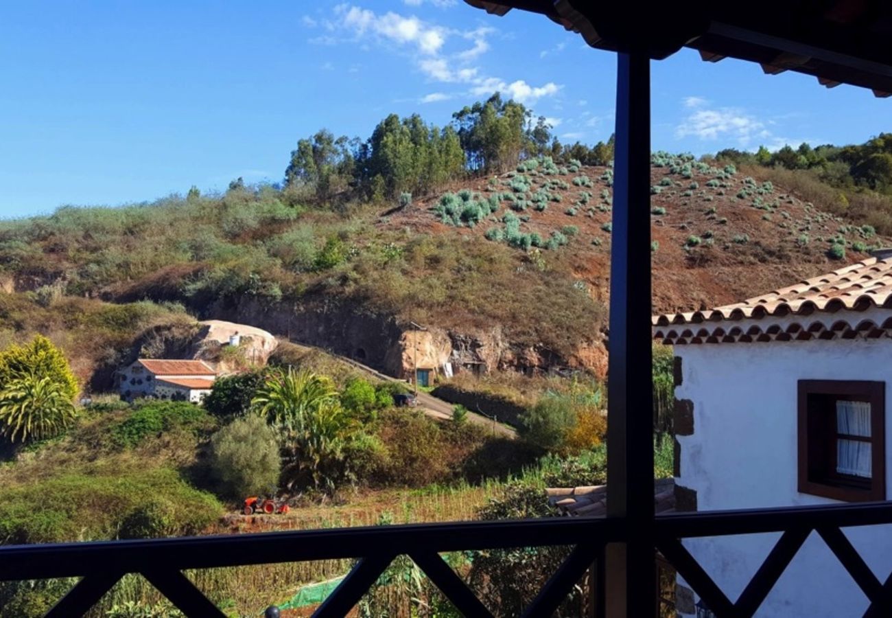 Casa rural en Santa María de Guía - Casona Rural en un entorno relajado y tranquilo