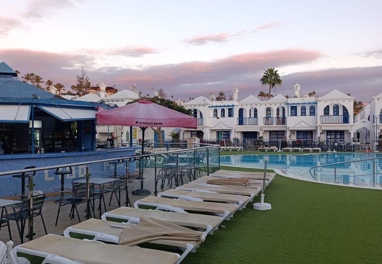 Bungalow in San Bartolomé de Tirajana - Bungalow mit 1 Schlafzimmer und Terrasse im Zentrum von Maspalomas