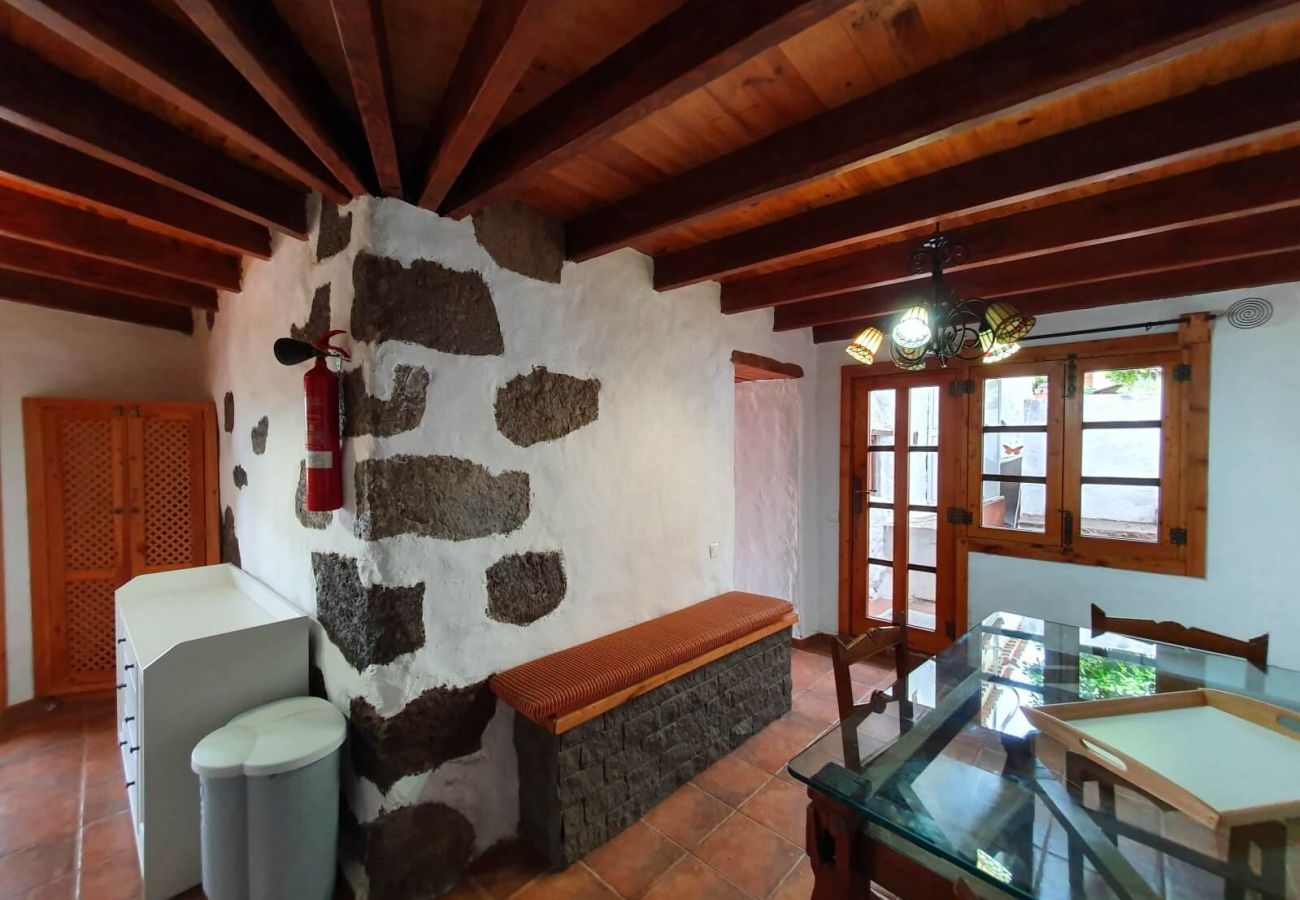 Cottage in Valleseco - Rural house with special charm in Valleseco