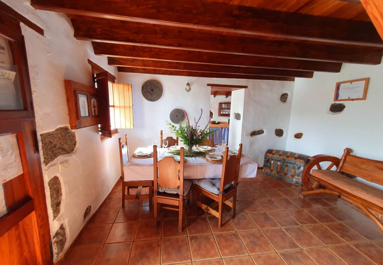 Cottage in Valleseco - Country house in Valleseco 3BHAB with terrace and barbecue