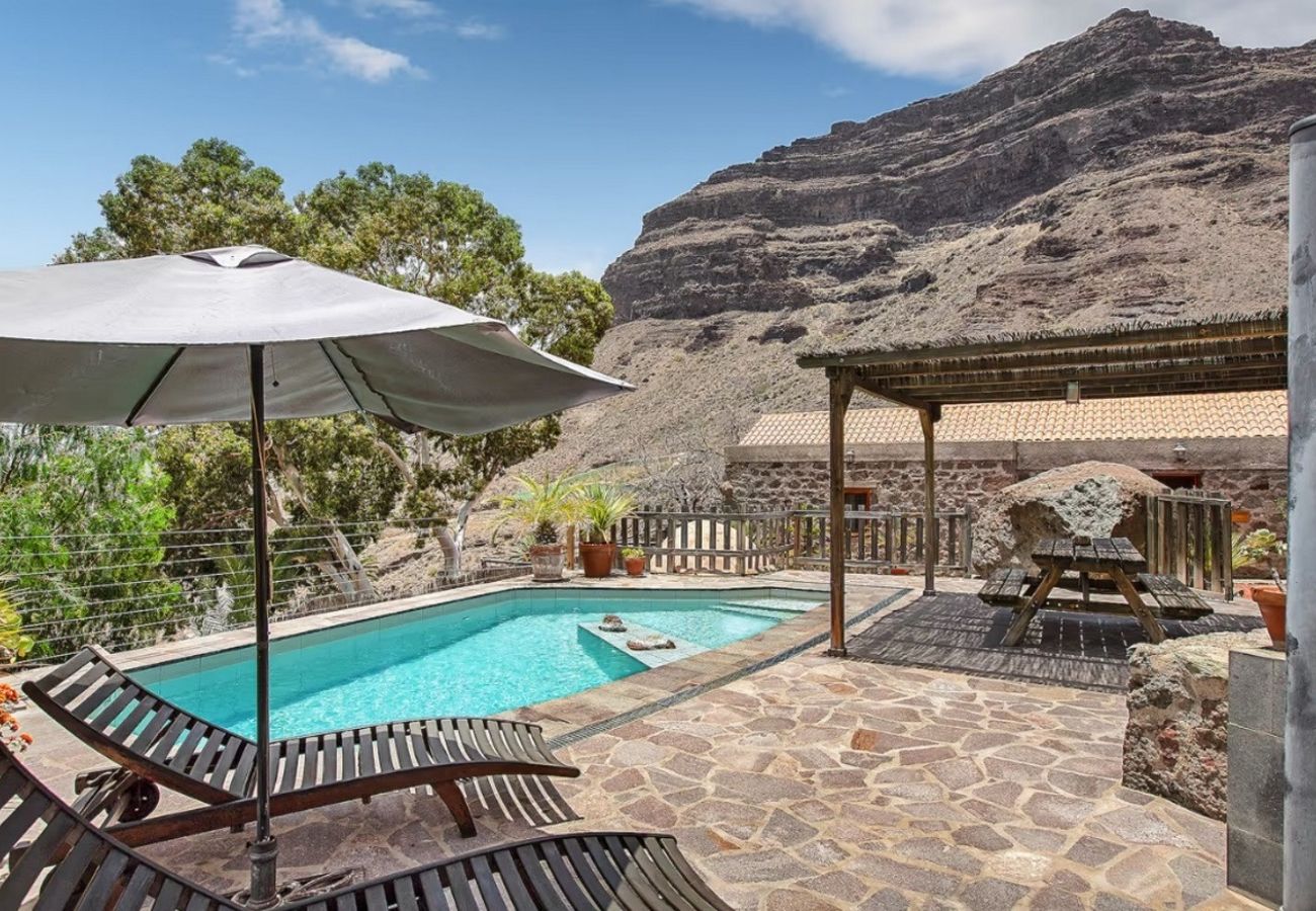 Maison à San Nicolas de Tolentino - Casa rural con piscina privada en Tasarte